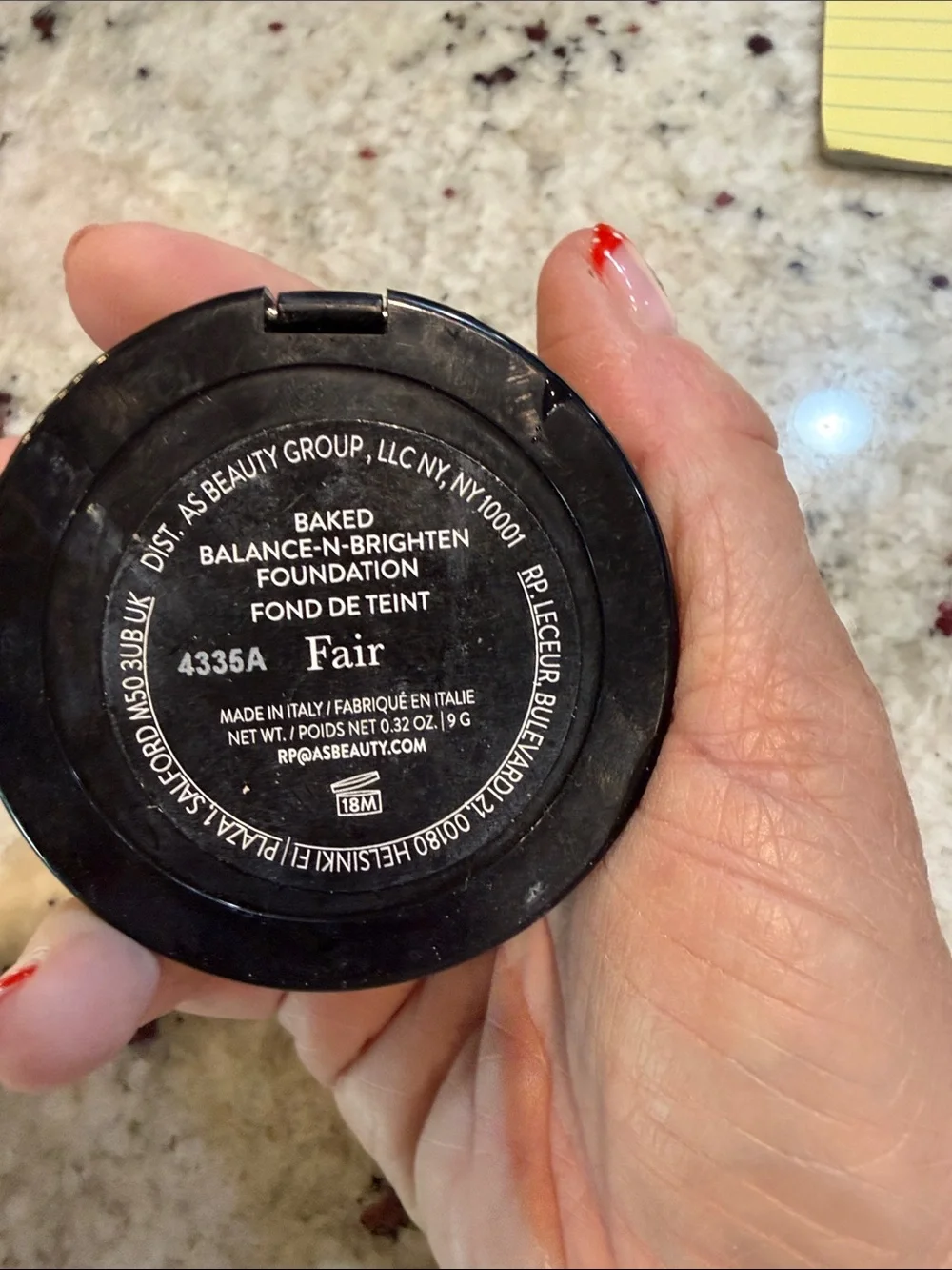 Laura Geller Baked N Brighten Foundation in Fair with retractable brush